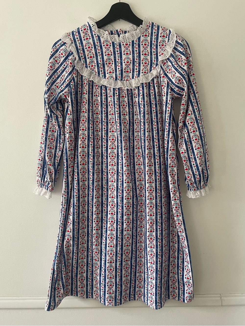 Lanz of Salzburg Girls Flannel Nightgown Size M